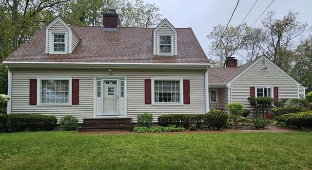 Photo of 89 River Rd, Hanover, MA 02339