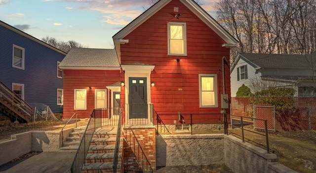 Photo of 19 Norwood Ct, Fitchburg, MA 01420