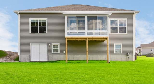 Photo of 188 Stone Hill Dr #19, Northbridge, MA 01588