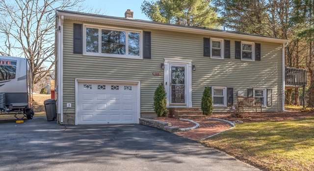 Photo of 106 Meadow Rd, Spencer, MA 01562