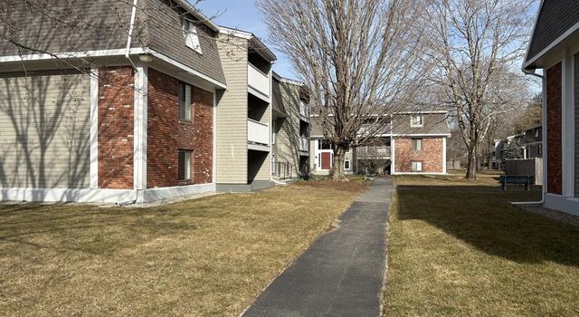 Photo of 220 Bedford St Unit D-3, Bridgewater, MA 02324