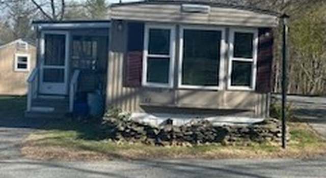 Photo of 160 Morocco Ave, Chelmsford, MA 01824