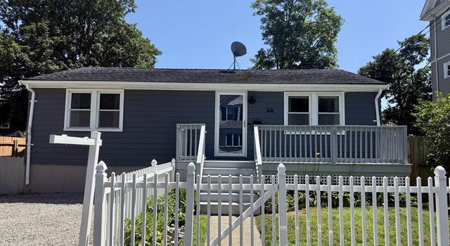 Photo of 44 Maitland St, New Bedford, MA 02740