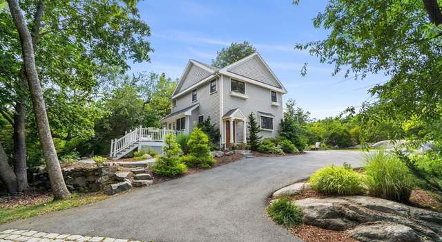 Photo of 3 Cabot Ln, Gloucester, MA 01930