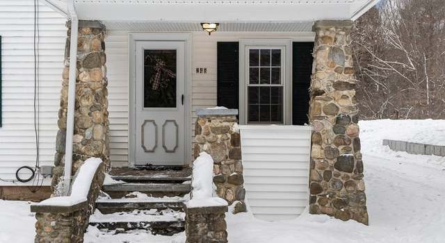 Photo of 248 Otter River Rd, Templeton, MA 01468