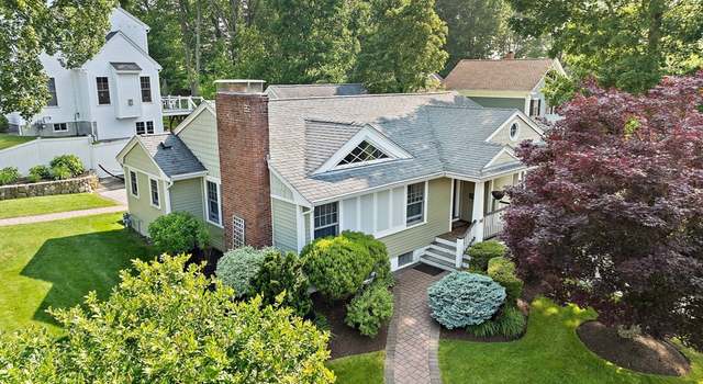 Photo of 141 Cornell St, Newton Lower Falls, MA 02462
