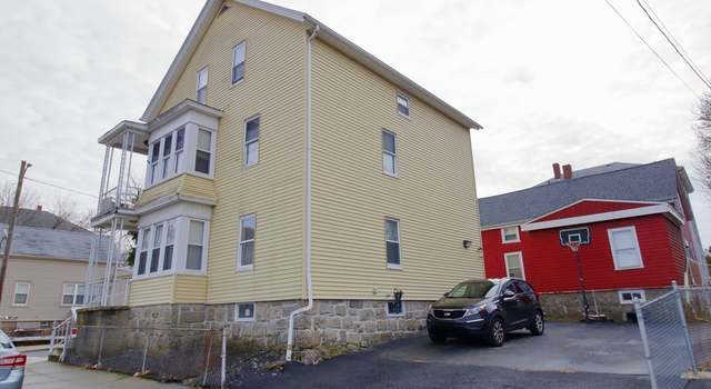 Photo of 571 Slade St, Fall River, MA 02724