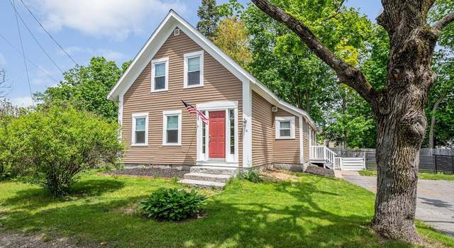 Photo of 16 Center St, Townsend, MA 01469