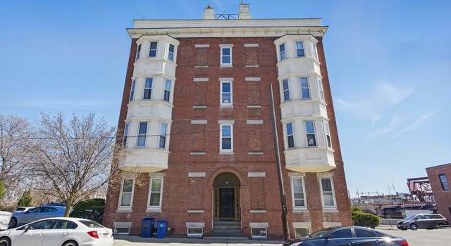 Photo of 37 Winnisimmet St #6, Chelsea, MA 02150