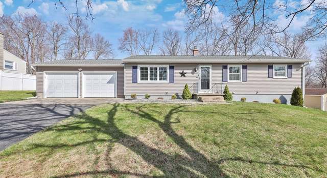 Photo of 48 Zephyr Ln, Springfield, MA 01128