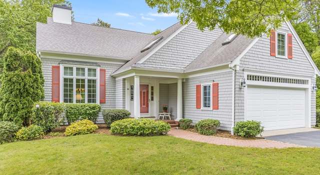 Photo of 20 Crestview Cir, Barnstable, MA 02632