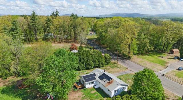 Photo of 19 Straits Rd, Hatfield, MA 01038