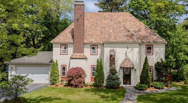 Photo of 7 Argyle St, Worcester, MA 01609