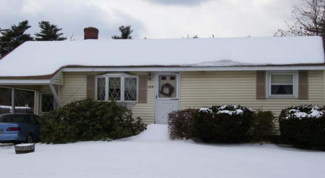 Photo of 184 Frost Rd, Tyngsborough, MA 01879