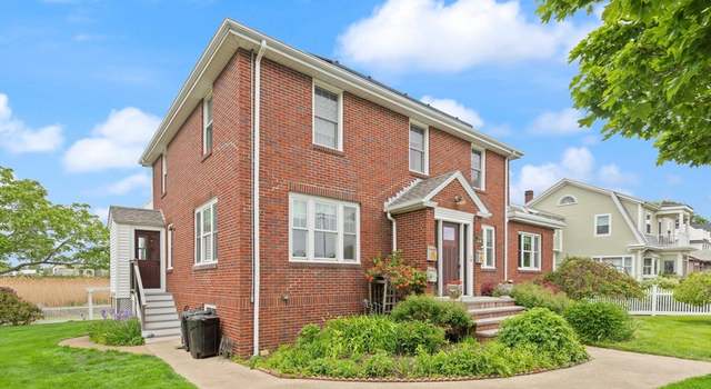 Photo of 141-143 Western Ave, Gloucester, MA 01930