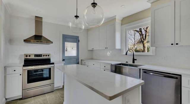 Photo of 15 Gardner Rd, Reading, MA 01867