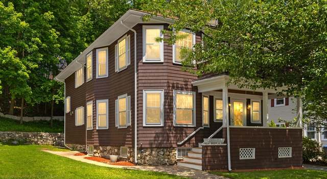 Photo of 31 Sears Ave, Melrose, MA 02176