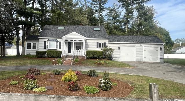 Photo of 106 County Rd, Freetown, MA 02717