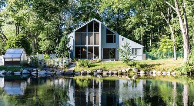 Photo of 108 Commerford Rd, Concord, MA 01742