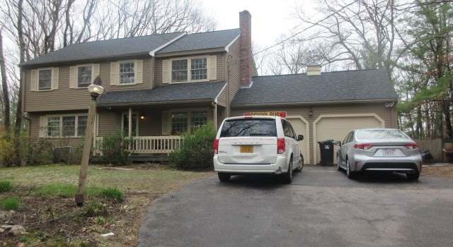 Photo of 87 King St, Norfolk, MA 02056