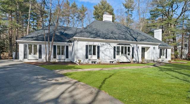 Photo of 19 Colonial Rd, Dover, MA 02030