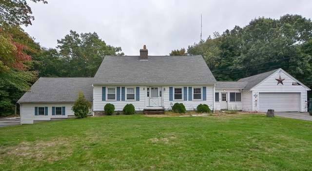 Photo of 12 Ridgeview Rd, Sturbridge, MA 01566