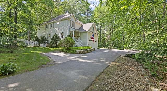 Photo of 37 Village Woods Rd, Haverhill, MA 01832