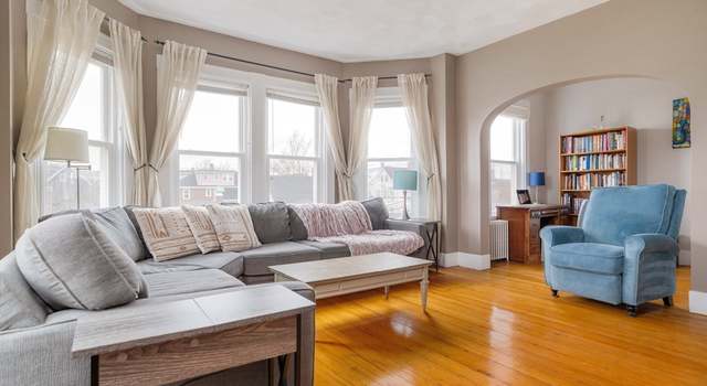 Photo of 49 Temple St #3, Somerville, MA 02145