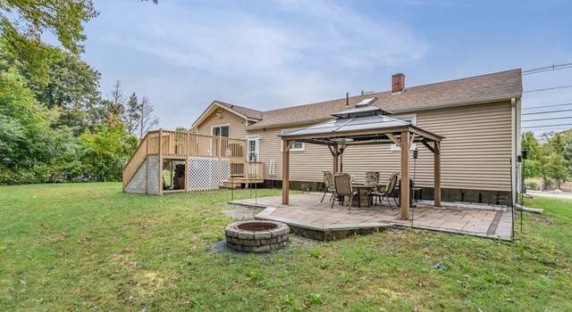 Photo of 620 N Quincy St, Brockton, MA 02302