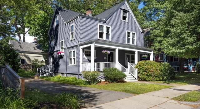 Photo of 10 Hyde St, Newton, MA 02461