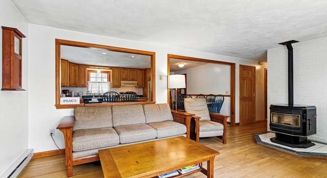 Photo of 18 Crimson Rd, Billerica, MA 01821