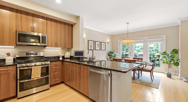 Photo of 2010 Symmes Cir #2010, Arlington, MA 02474