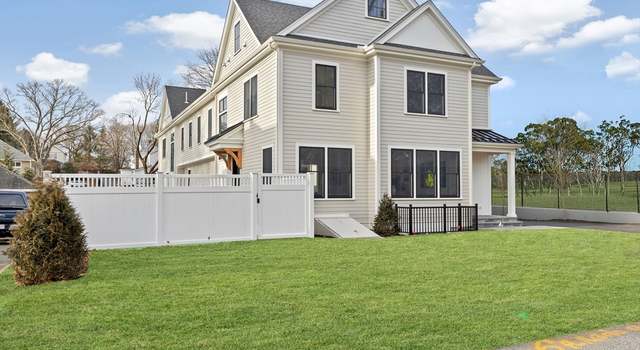 Photo of 32 Kingsbury St Unit B, Wellesley, MA 02481
