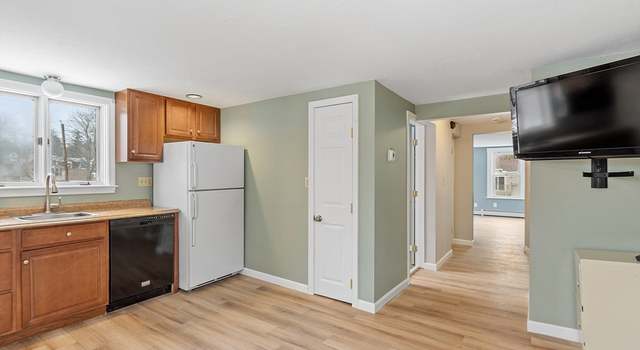 Photo of 48 Pleasant St, Spencer, MA 01562