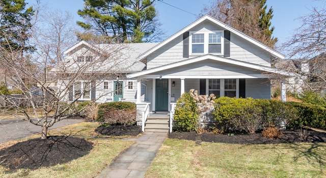 Photo of 11 Durant Rd, Wellesley, MA 02482