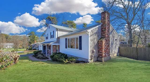 Photo of 11 Great Oak Rd, Brewster, MA 02631