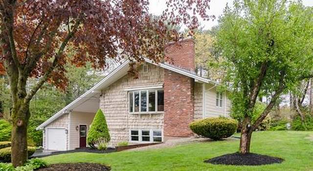 Photo of 227 Adams Cir, Hanson, MA 02341