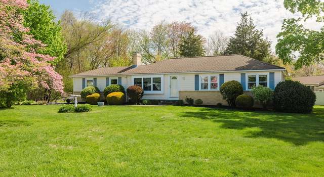 Photo of 15 City View Pkwy, Cranston, RI 02921