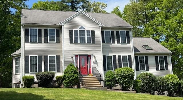 Photo of 10 Atherton Rd, Hudson, MA 01749