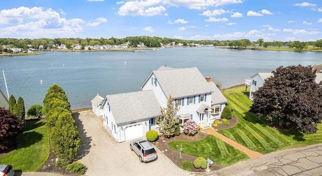 Photo of 9 Jacobs Lndg, Danvers, MA 01923