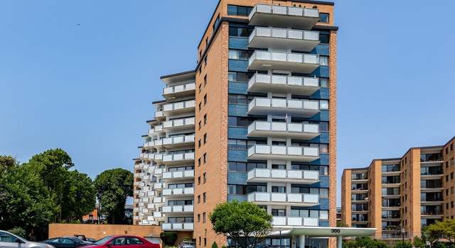 Photo of 300 Lynn Shore Dr #508, Lynn, MA 01902