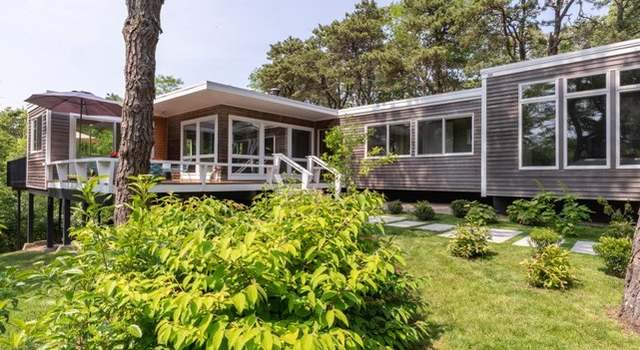Photo of 4 Depot Ln, Truro, MA 02666