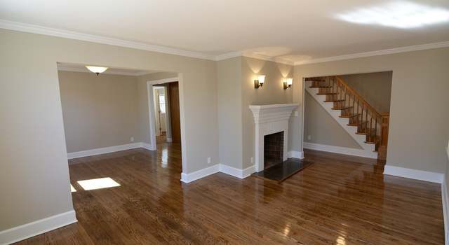 Photo of 190 Thompson Rd, Webster, MA 01570
