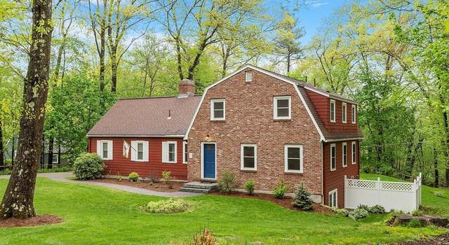 Photo of 8 Footpath Rd, Chelmsford, MA 01824