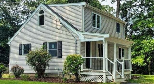 Photo of 286 Raynor Ave, Whitman, MA 02382