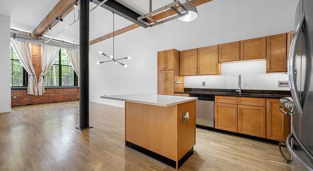 Photo of 160 Fremont St #210, Worcester, MA 01603