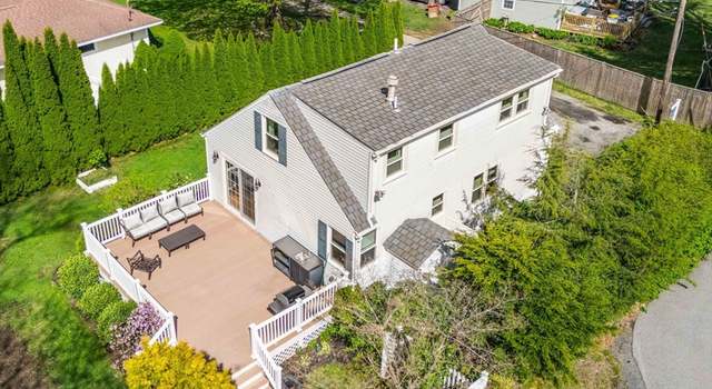 Photo of 10 Menut Cir, Newburyport, MA 01950