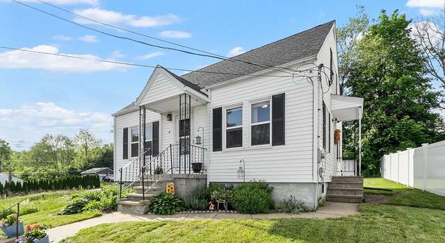 Photo of 41 Greenwood Pl, Gardner, MA 01440