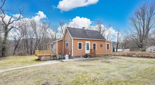 Photo of 108 Highland Ave, Russell, MA 01071
