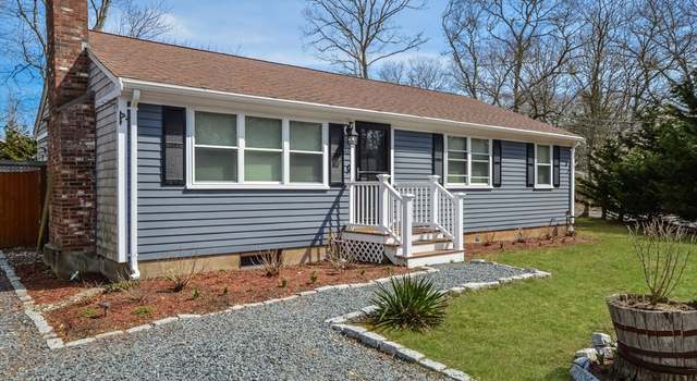 Photo of 48 Kennedy Cir, Hyannis, MA 02601